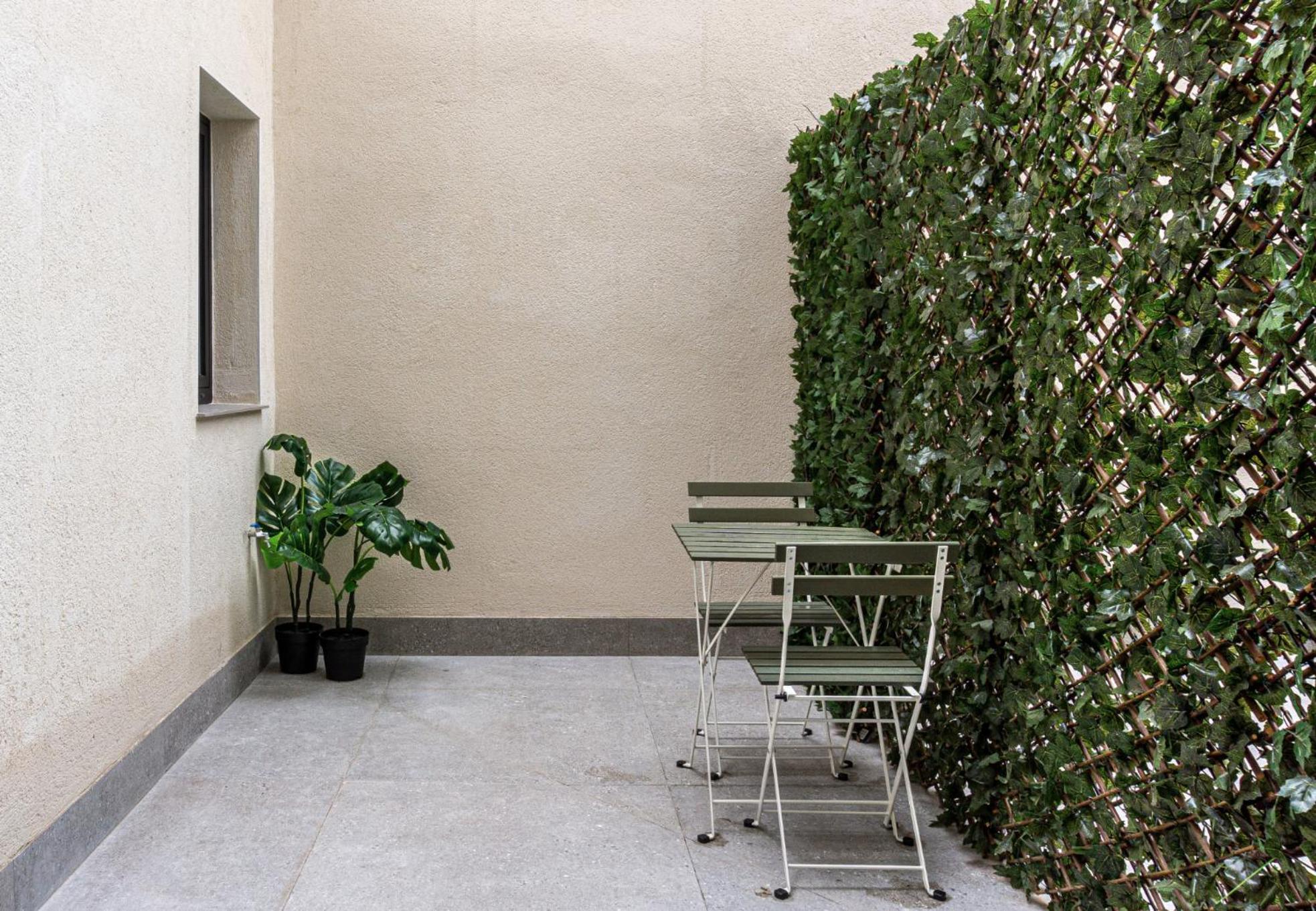 Osito Hub - Duque De Gaeta Apartment Valencia Exterior photo